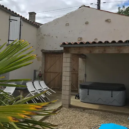 Vakantiehuis Essai De Chaille