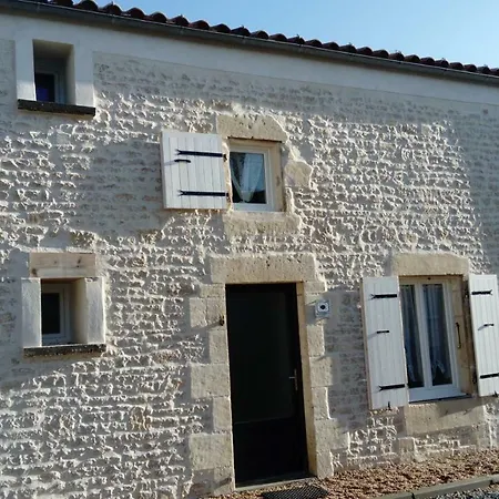 Vakantiehuis Essai De Chaille